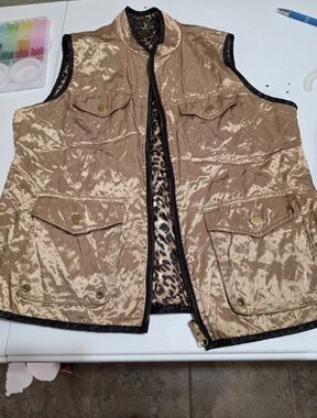 Chico's Shimmery Tan Quilted Vest with Leopard-Print Lining Reversible